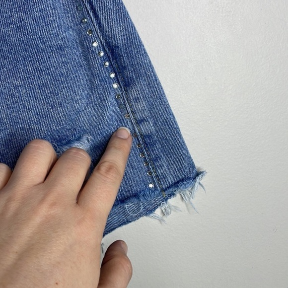 Superdown Revolve Size 23 Medium Wash Rhinestone Studded Distressed Denim Shorts - Picture 6 of 11